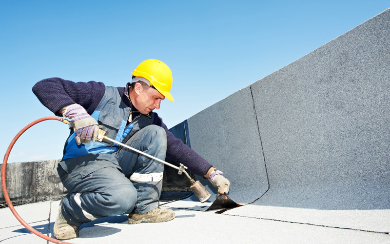 Saving Money On Commercial Roof Maintenance